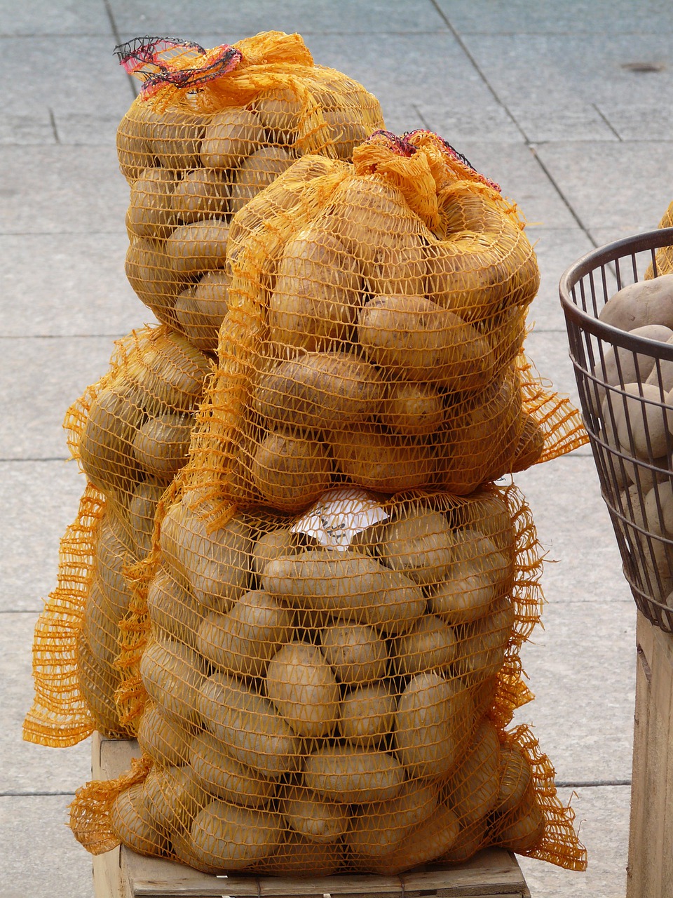 potatoes, potato sack, vegetables-5726.jpg